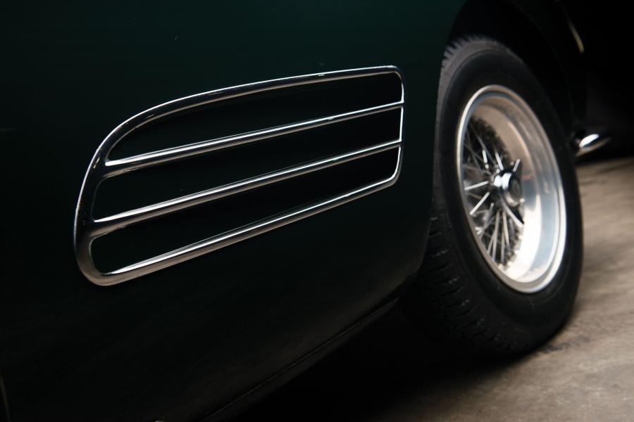 Детали экстерьера Ferrari 410 Superamerica Coupe (1305SA) 1959 года  (фото 16 из 27)